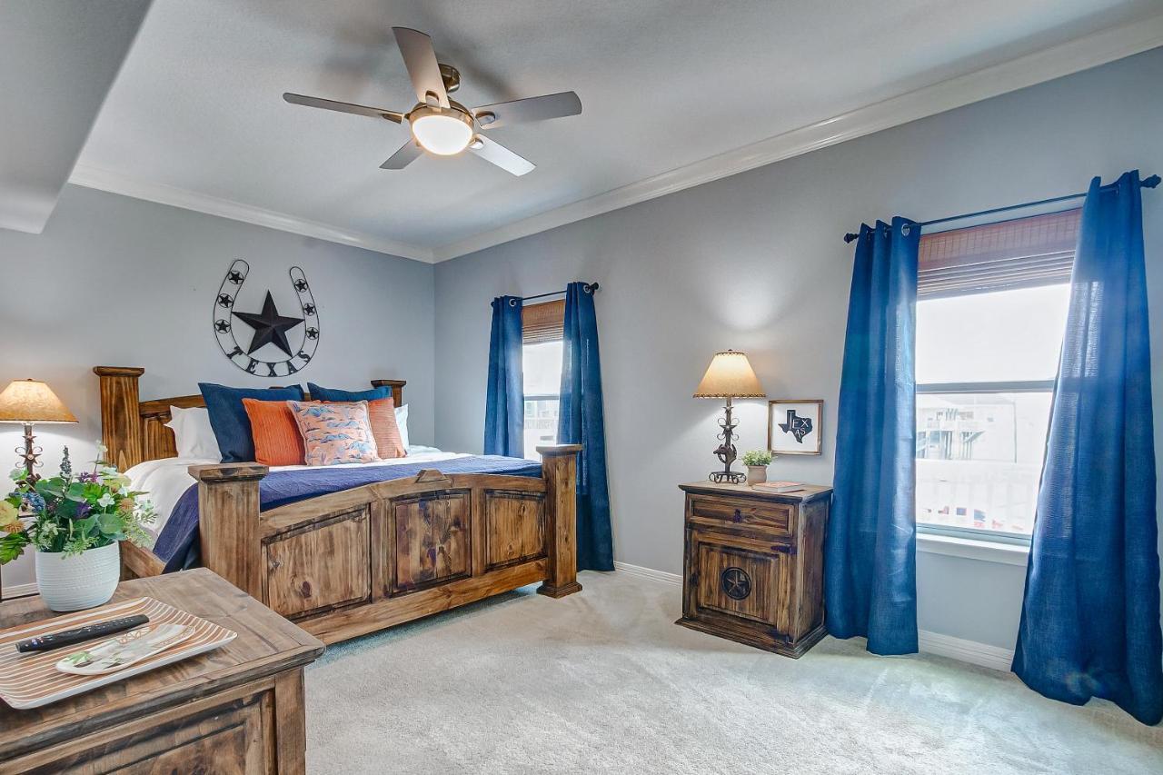 Vila Spring Break Specials! Front Row Views - Tiki Bar - Playground Bolivar Peninsula Exteriér fotografie